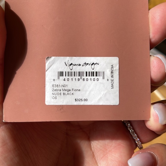 Mignonne Gavingan zebra mega pierced earrings silvertone Fiona - Picture 6 of 6